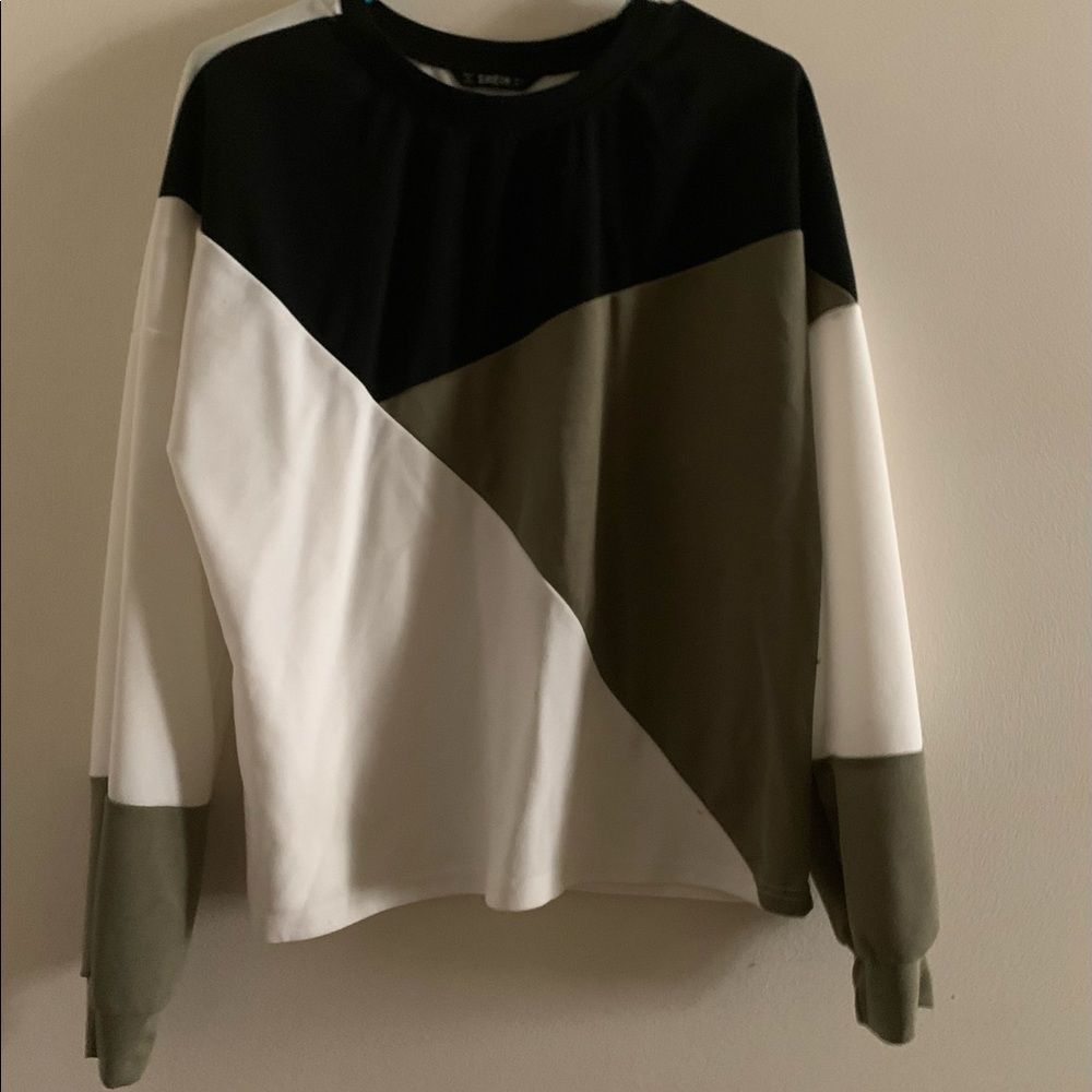 Comfortable top - Picture 2 of 3